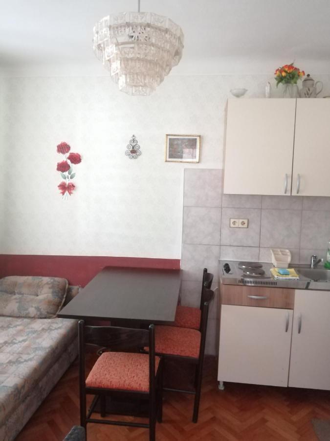 Apartment Filip Vrbnik Extérieur photo